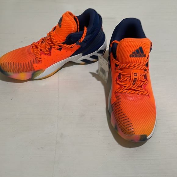 NWT Adidas D.O.N. Issue #2 Donovan Mitchell Hoop Shoes Men's Size 9.5. Sweet! - Picture 3 of 11